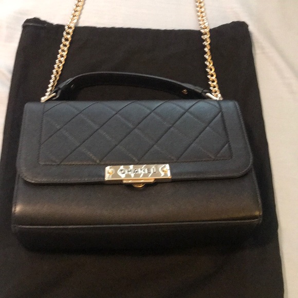 Chanel bag - Picture 2 of 7